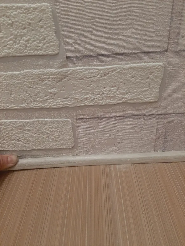 Галтель ПВХ LEMAL 14х14мм. 2,5м. 0101