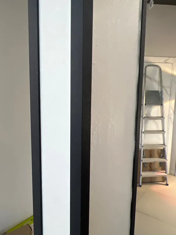 Угол декоративный 40х40 Уп 15-27.2700.515 Черный